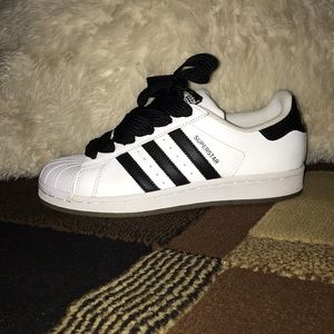 Adidas SUPERSTAR